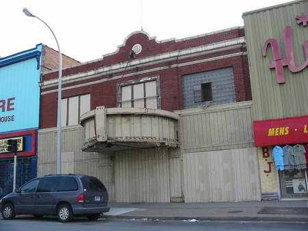 Highland Park Theatre - Photo from early 2000's